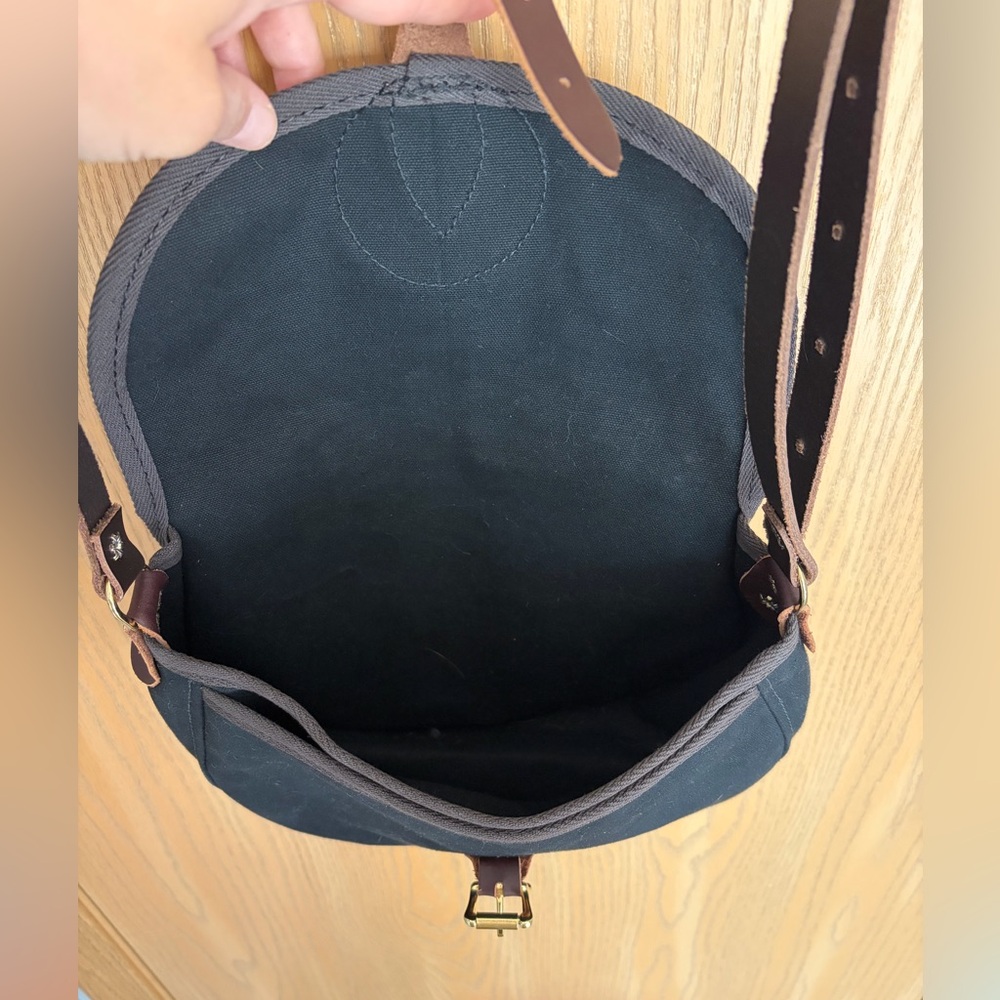 Duluth Pack Medium Shell Purse - Picture 3 of 4